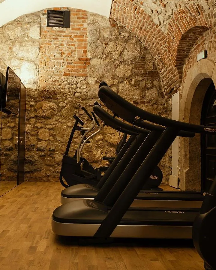 *****  Hotel Pod Roza Krakow Poland