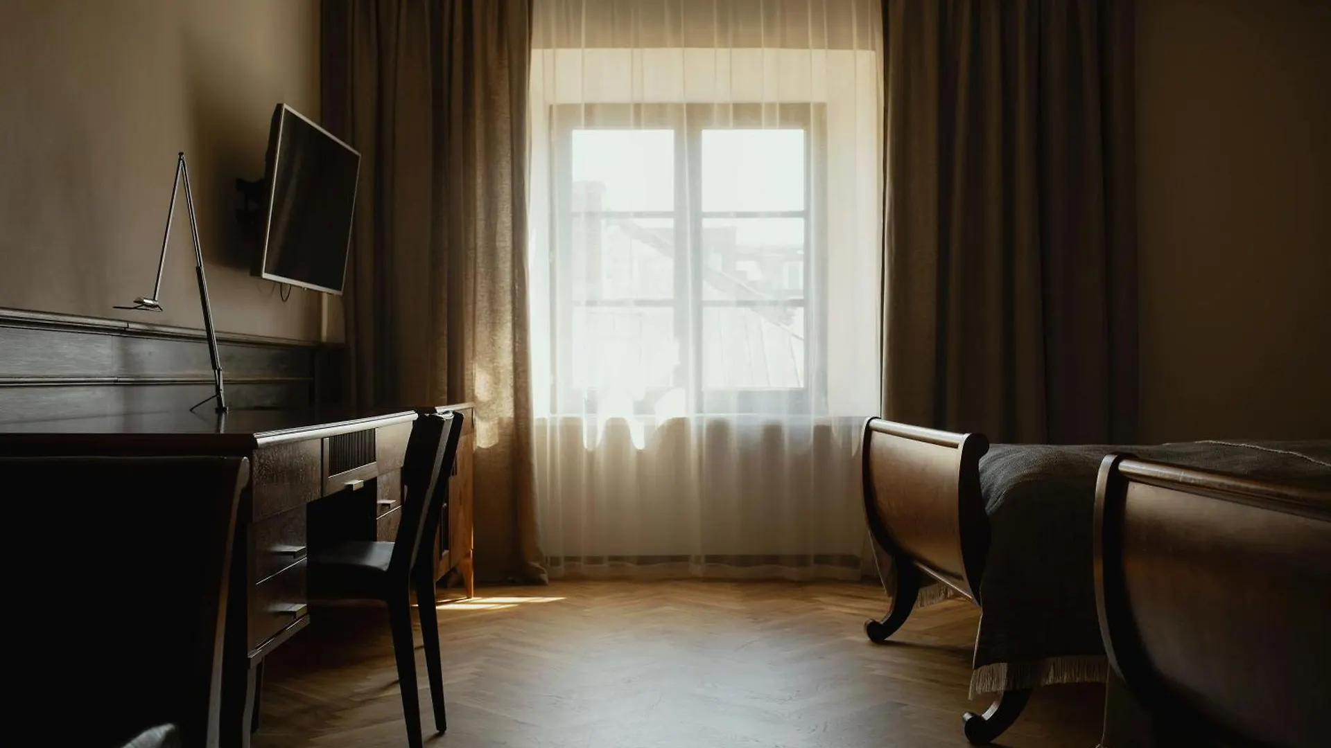 *****  Hotel Pod Roza Krakow Poland
